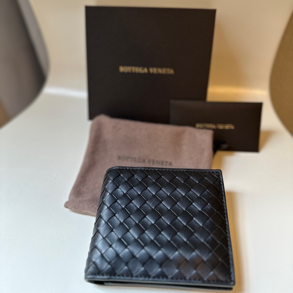 Bottega Veneta Intrecciato bifold leather wallet with coin purse